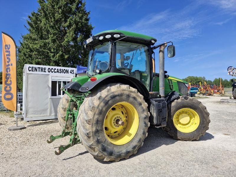 John Deere 7230R