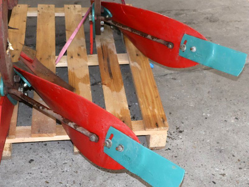 Kverneland 2 furet plov 14″