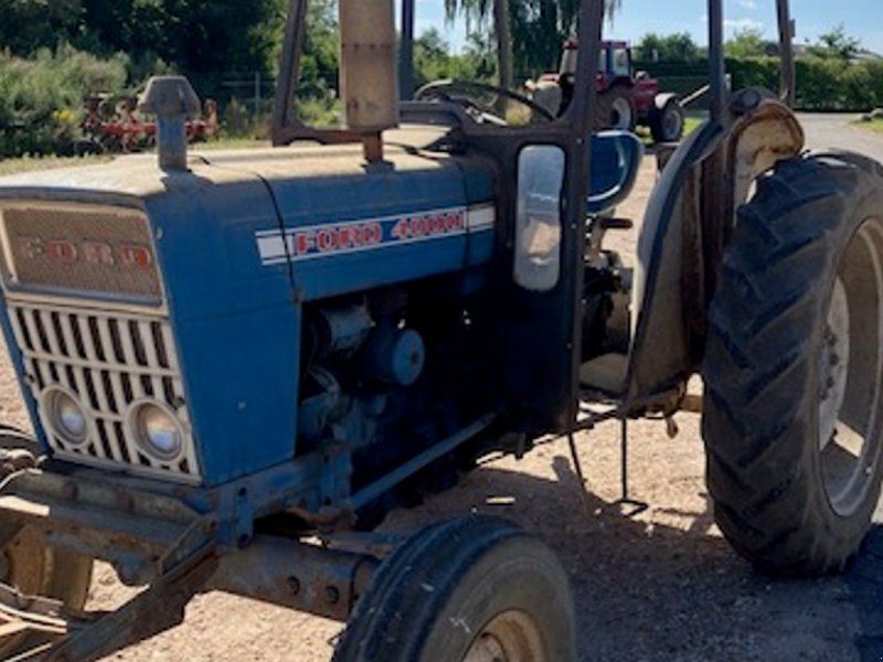 Ford 4000