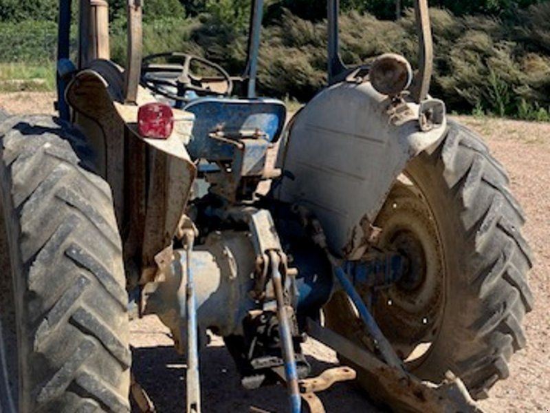 Ford 4000