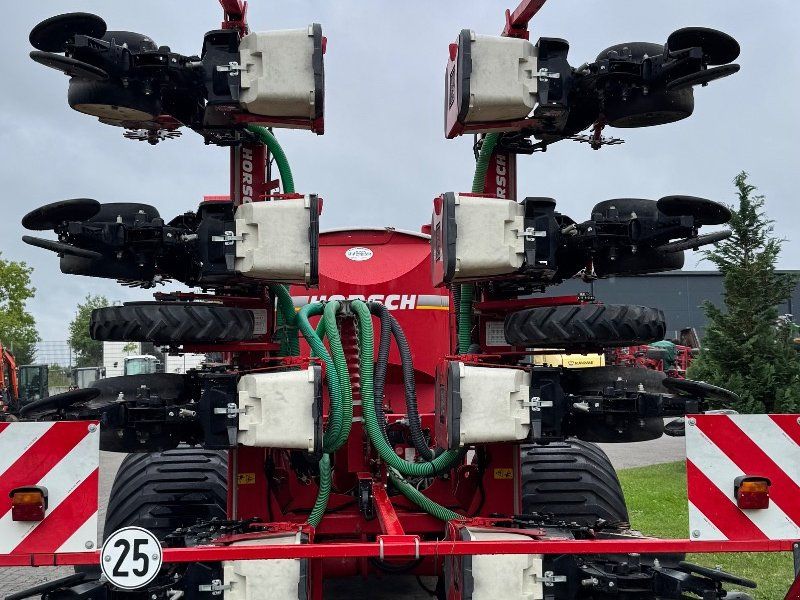 Horsch Pronto 6AS mit Säschiene+Maistro 8RC