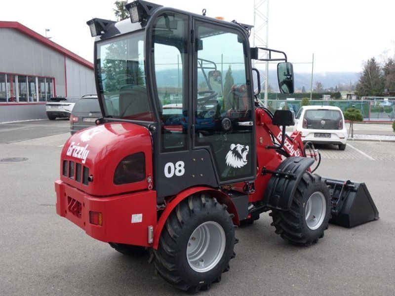 Grizzly 08 4WD Hoflader! 2Jahre mobile Garantie!