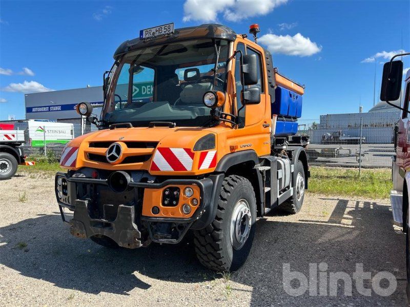 Mercedes-Benz U 427