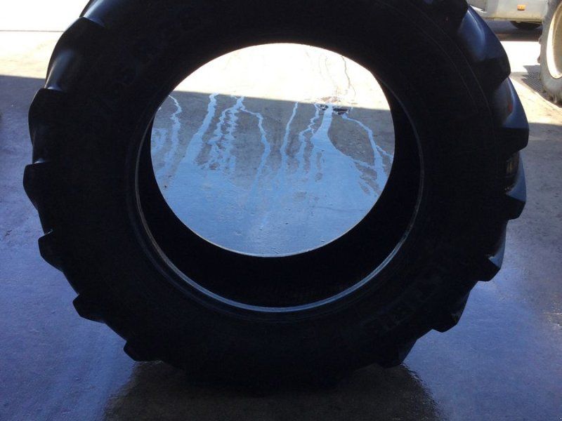Michelin 600/65R38
