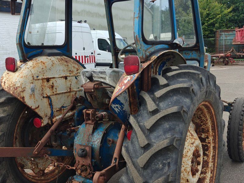 Ford 3000