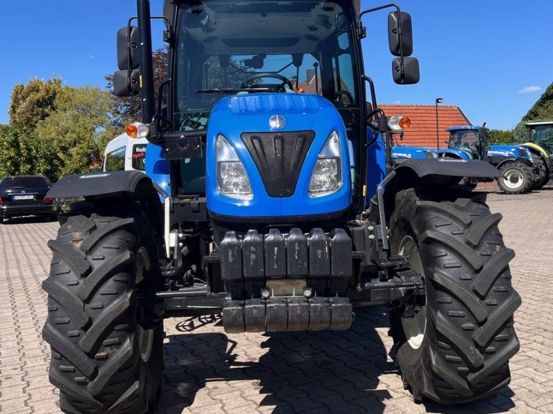 New Holland T4.75S **T-Zustand**