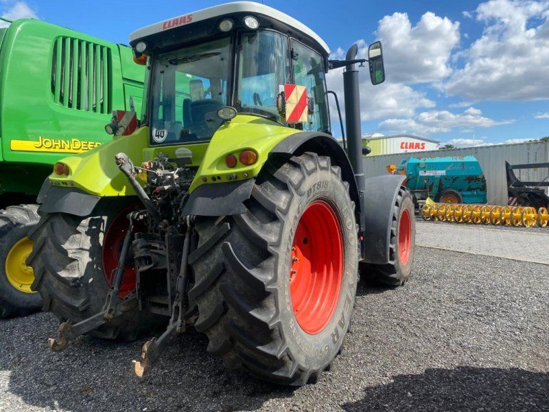 Claas Arion 640 CIS