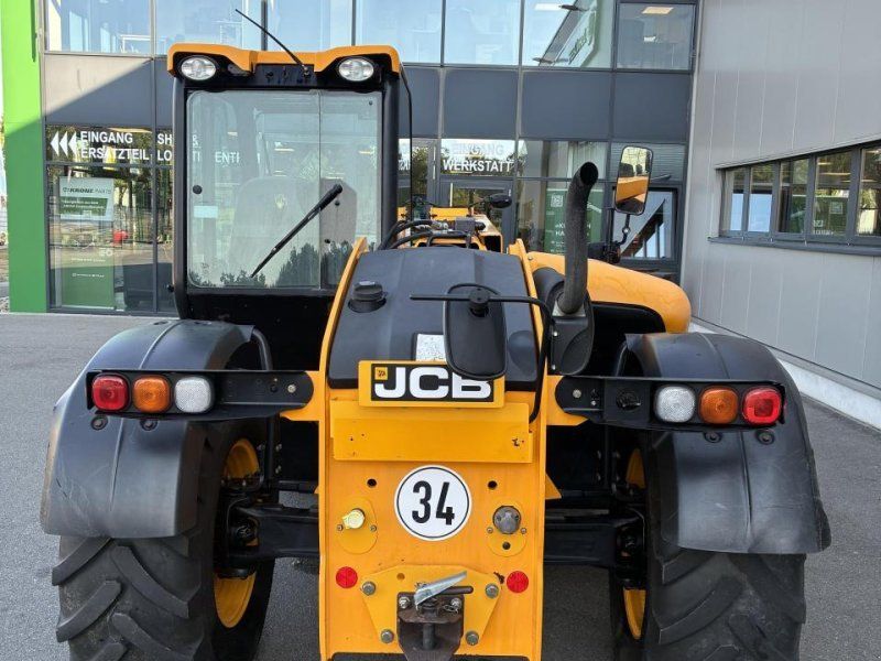 JCB 526-56