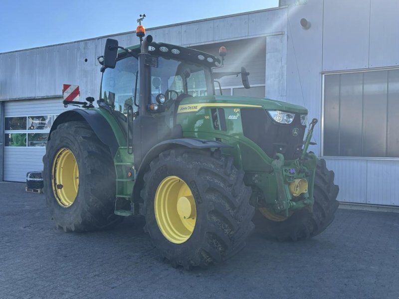 John Deere 6R195