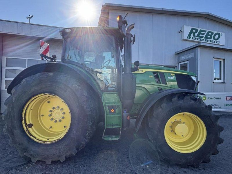John Deere 6R195