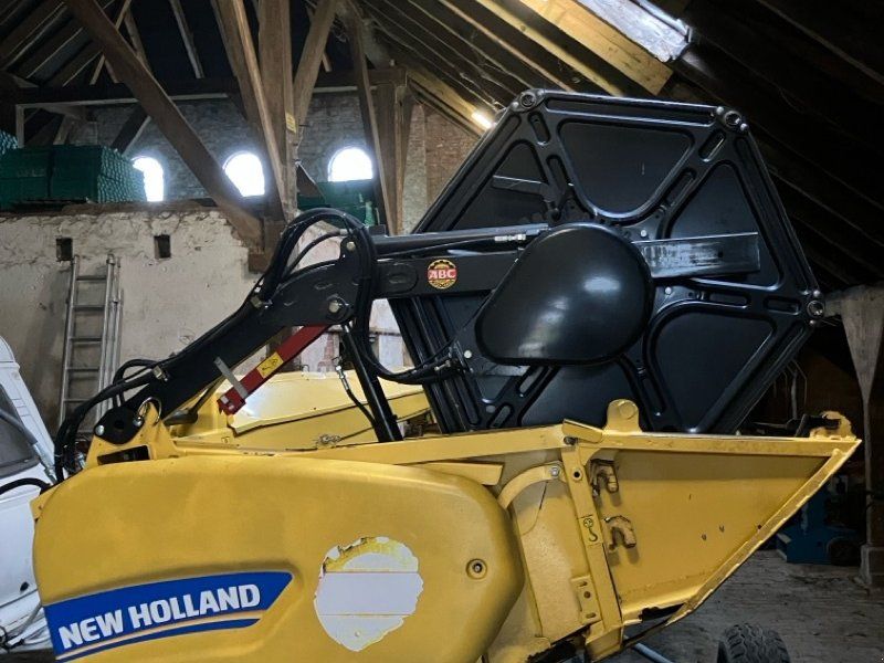 New Holland CR 8.80 Smart Trax T4