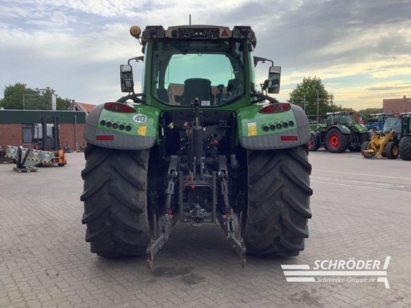 Fendt 724 VARIO S4 PROFI PLUS
