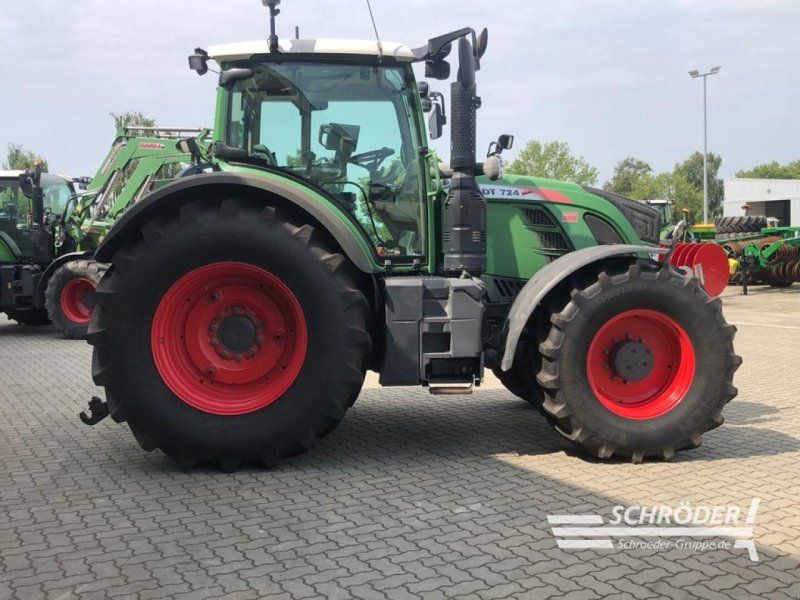 Fendt 724 VARIO S4 PROFI PLUS