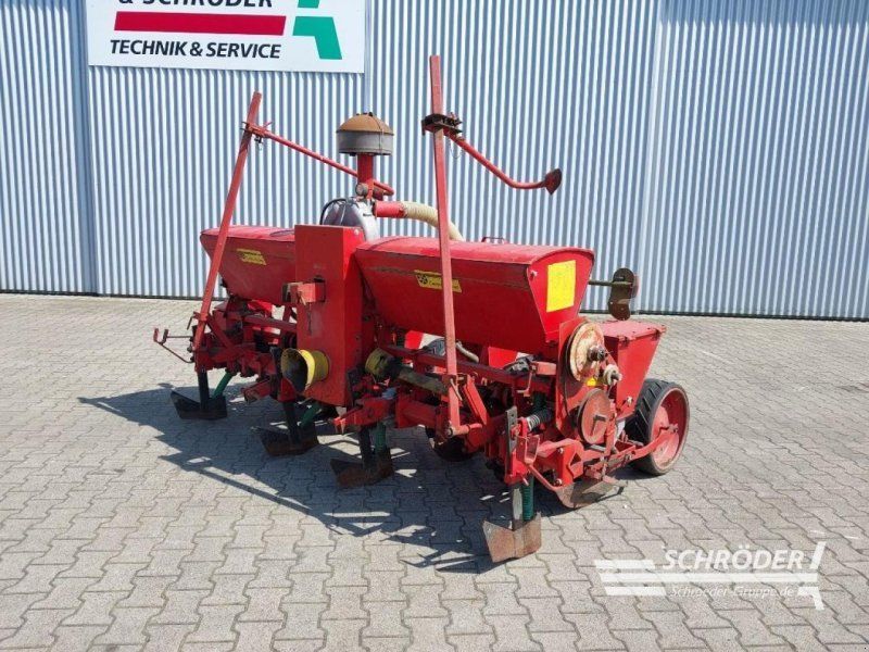 Becker AEROMAT