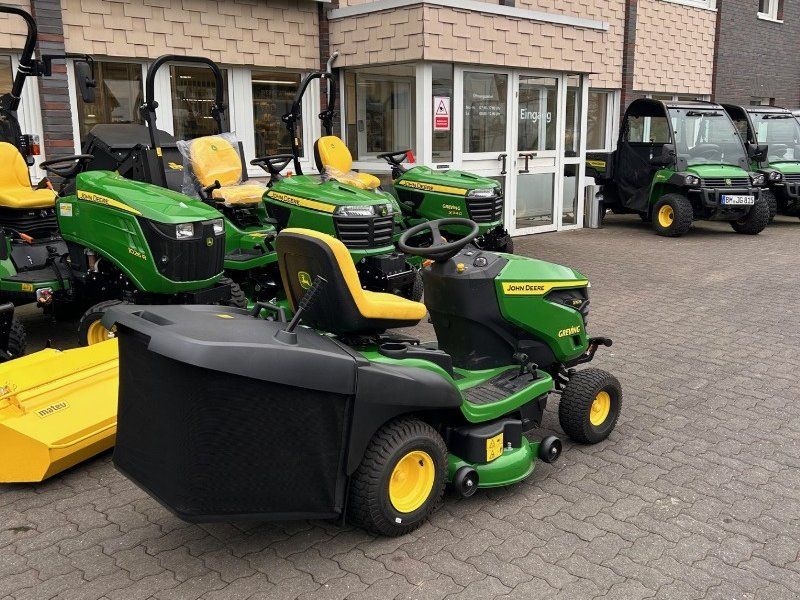 John Deere X167R