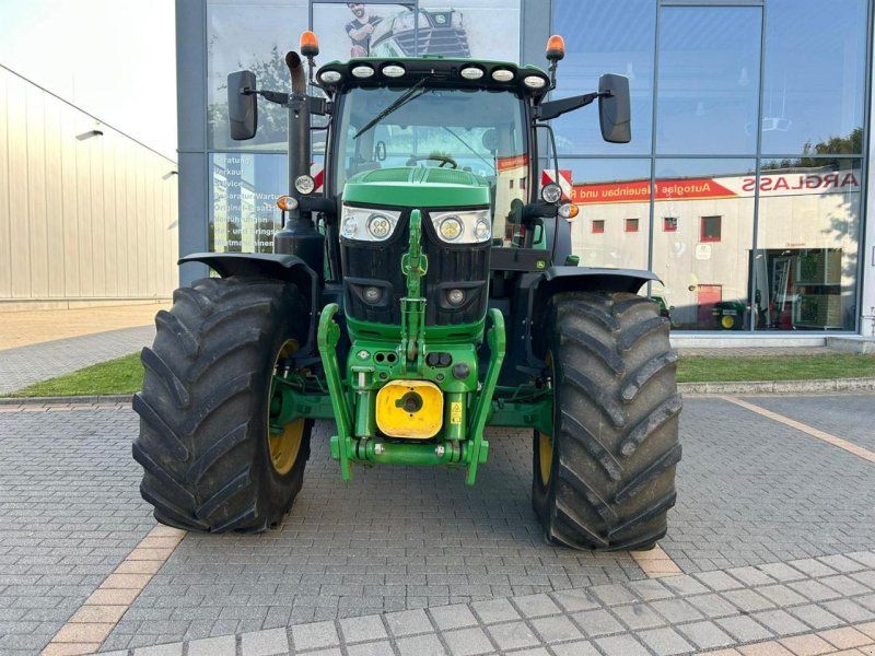 John Deere 6155R