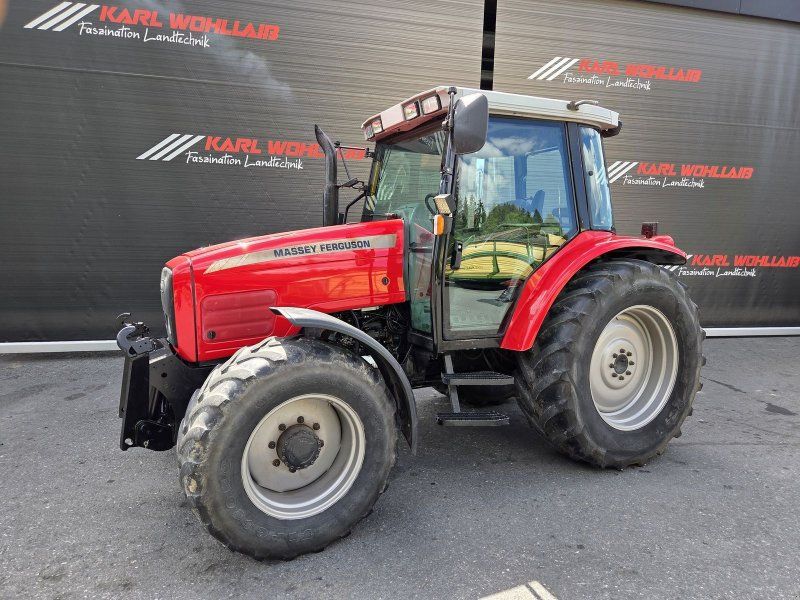 Massey Ferguson 6235-4