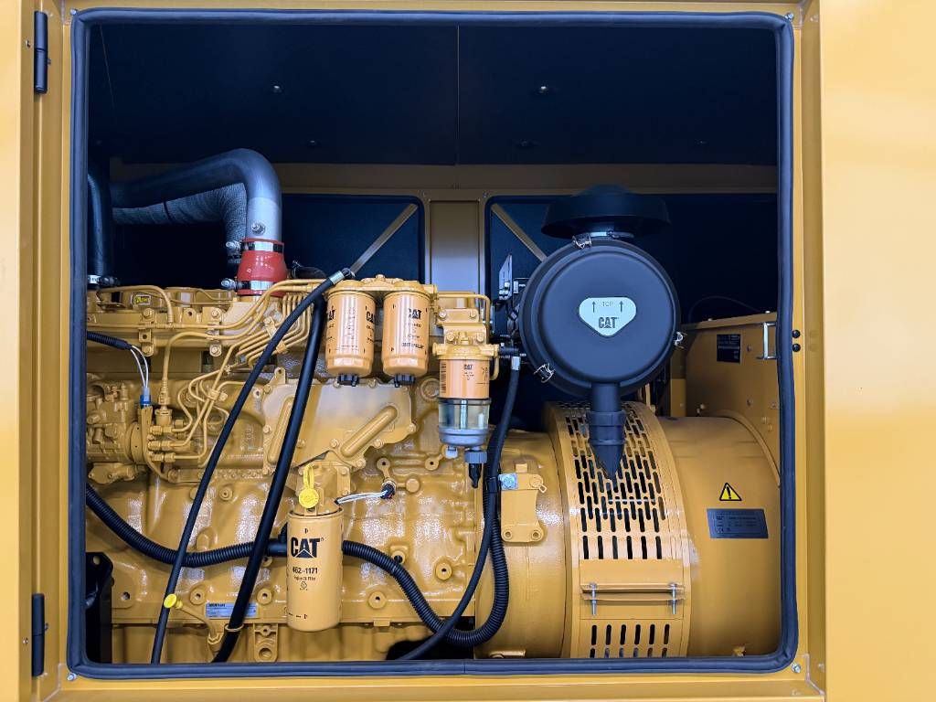 CAT DE165GC - 165 kVA Stand-by Generator - DPX-18210