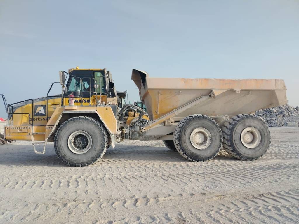 Komatsu HM400-3R (4 pieces available in Abu Dhabi)