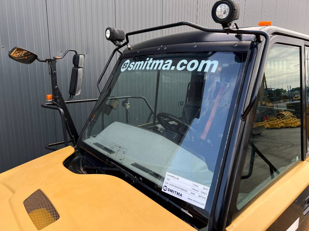 CAT 735C