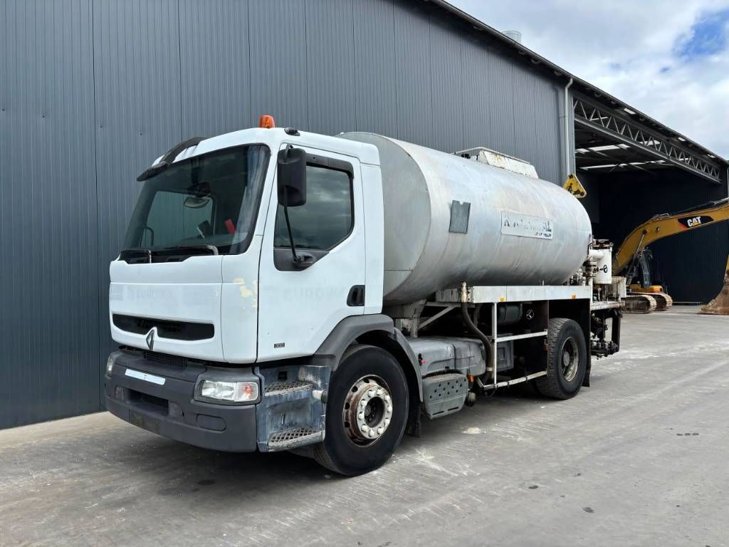 Renault Rincheval 9.000 Liter Bitumensprayer