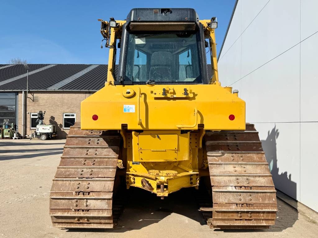 CAT D6N LGP - Backup Camera / GPS Prepaired