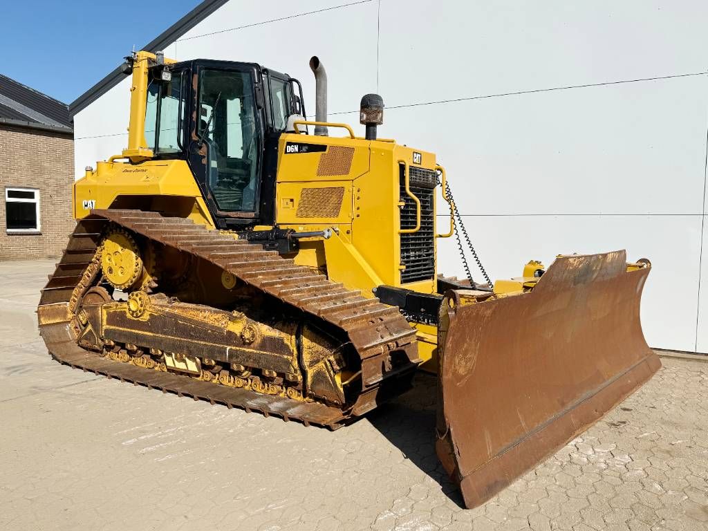 CAT D6N LGP - Backup Camera / GPS Prepaired