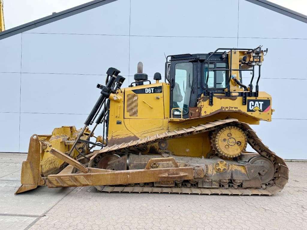 CAT D6T LGP - 360° Camera / Ripper Valve / Airco