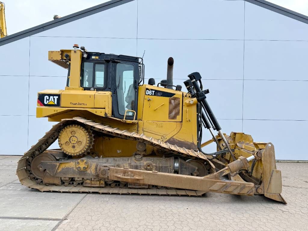 CAT D6T LGP - 360° Camera / Ripper Valve / Airco