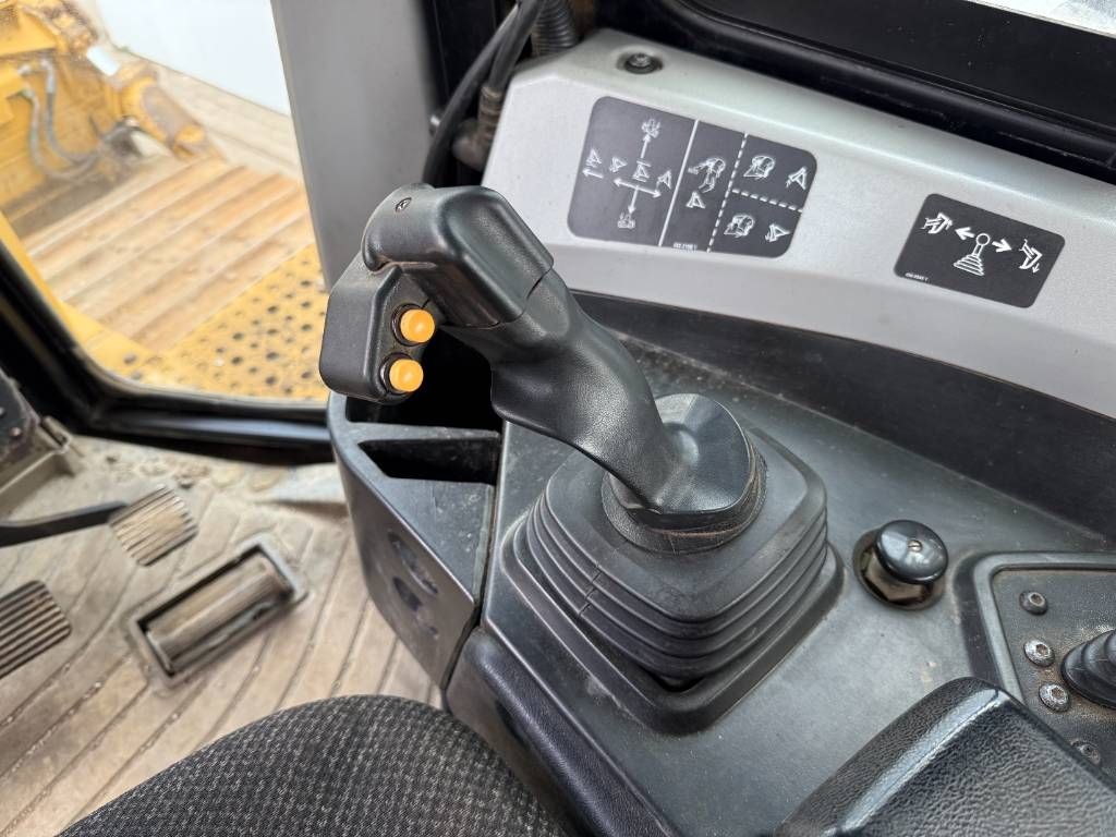 CAT D6T LGP - 360° Camera / Ripper Valve / Airco