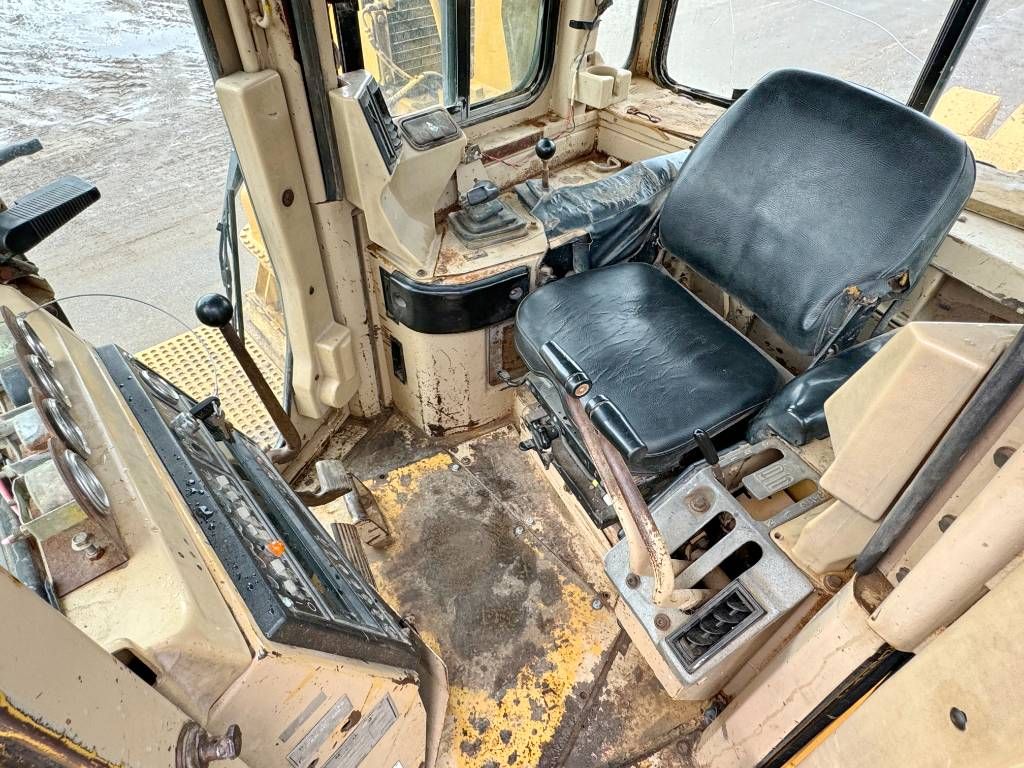 CAT D9R - Dutch Machine / Ripper