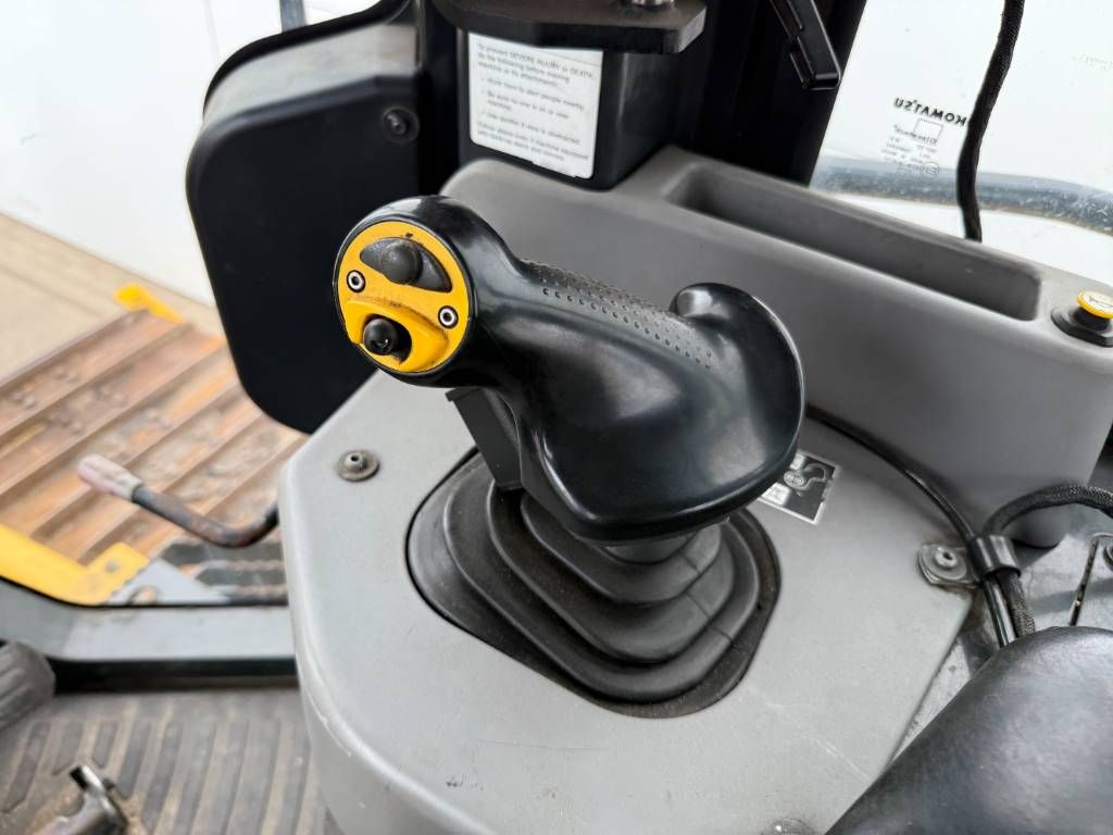 Komatsu D61PX-24 - Ripper Valve / Camera / Airco