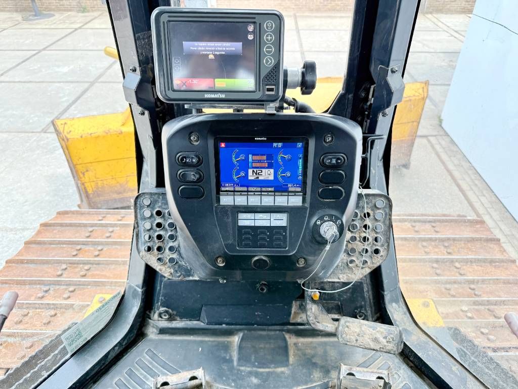 Komatsu D61PXi-24 - Trimble GPS/GNSS / Ripper Valve