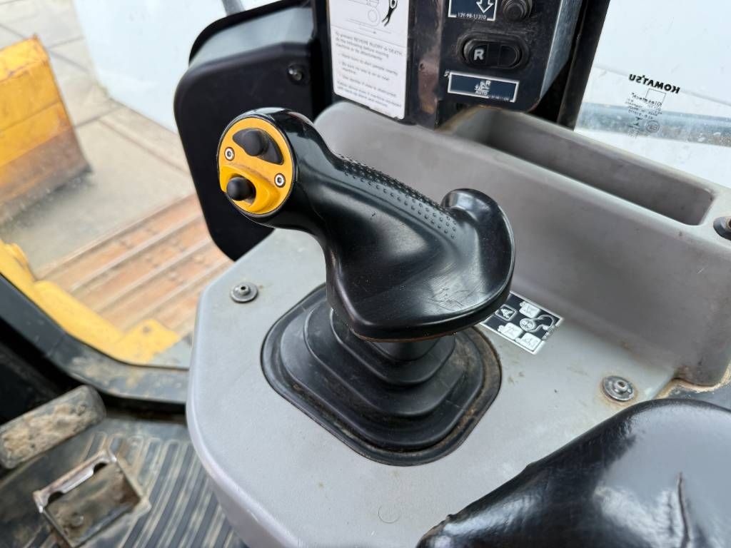 Komatsu D61PXi-24 - Trimble GPS/GNSS / Ripper Valve