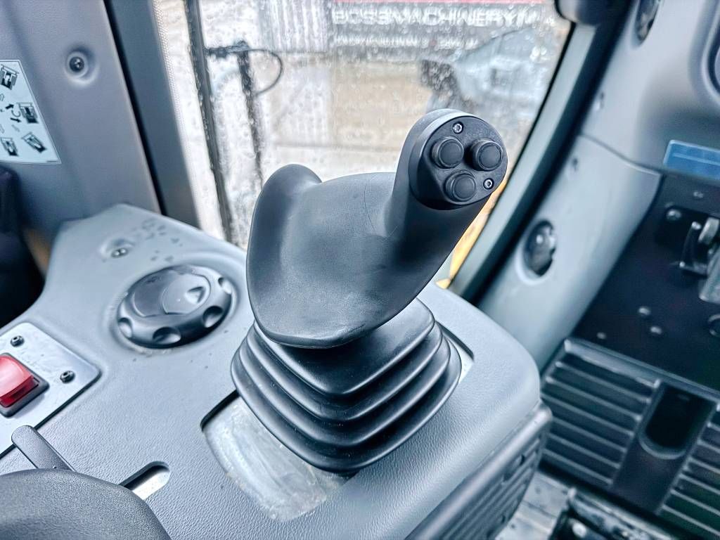 Liebherr PR746 05L Gen 8 - 1 Yr / 2000h Powertrain Warranty