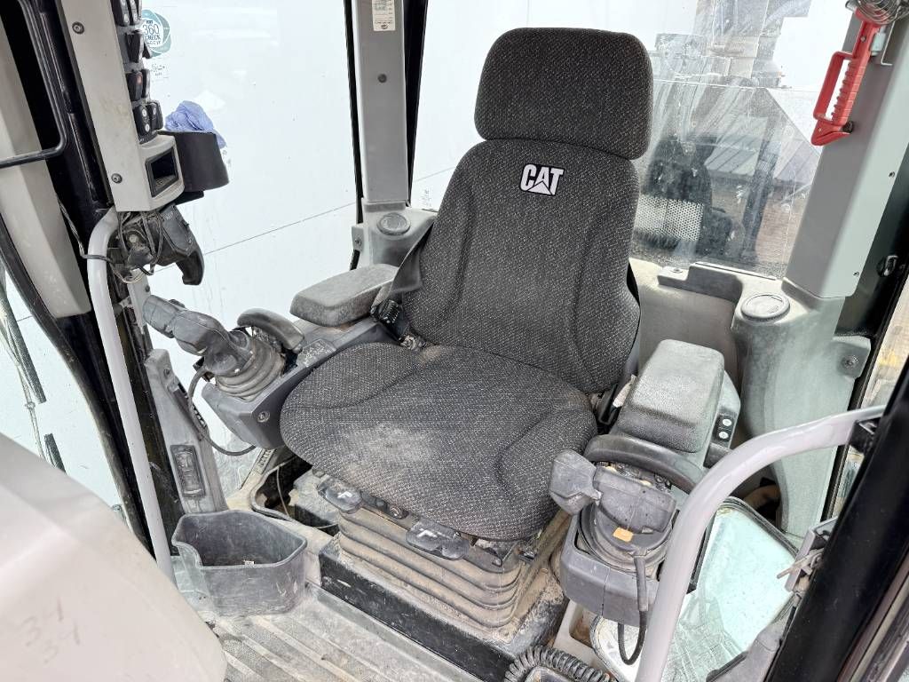 CAT 140M3 - Pushblock / Ripper / Joystick Controls