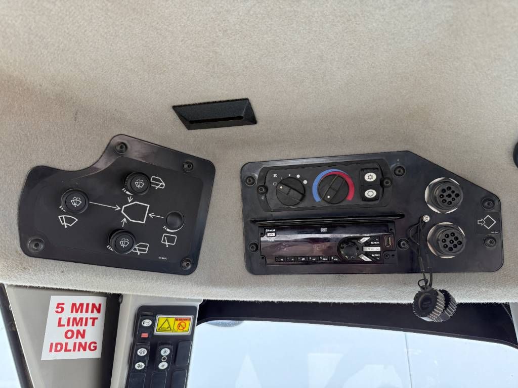 CAT 140M3 - Pushblock / Ripper / Joystick Controls