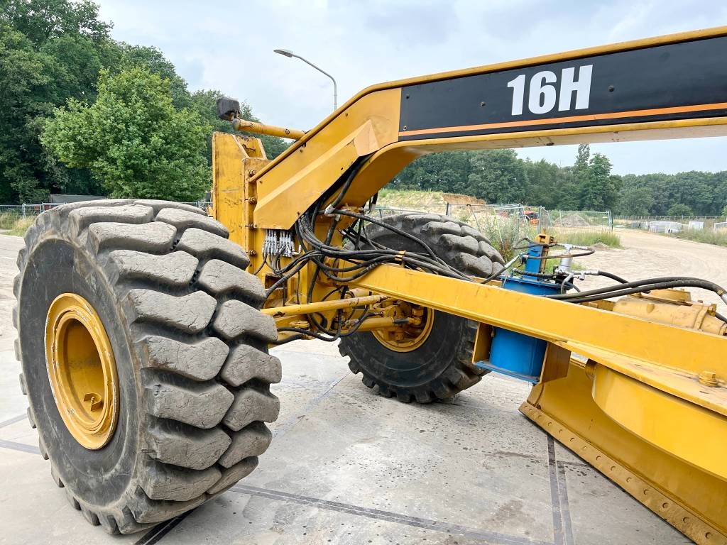 CAT 16H - 4 Tine Ripper / Good Overall Condition