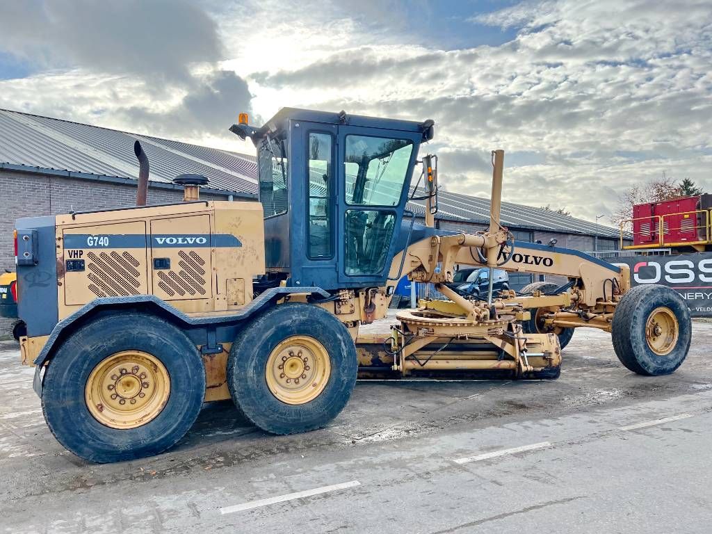 Volvo G740B - EPA Certified / Cummins Engine!