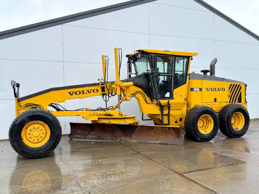 Volvo G946 6x6 AWD - 4.25m Blade Width / Airco