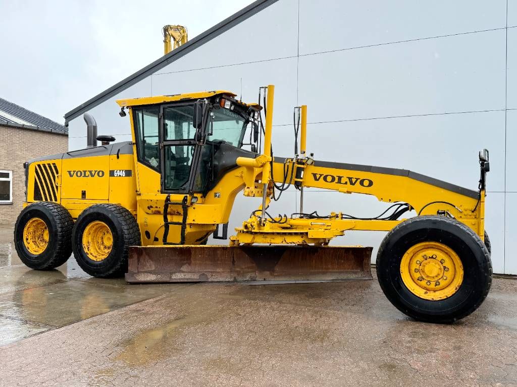 Volvo G946 6x6 AWD - 4.25m Blade Width / Airco