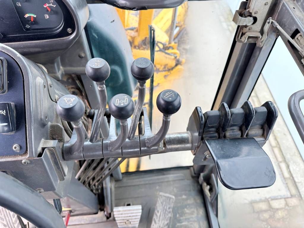 Volvo G970 - 4.88m Blade / 3 Tine Ripper / EPA