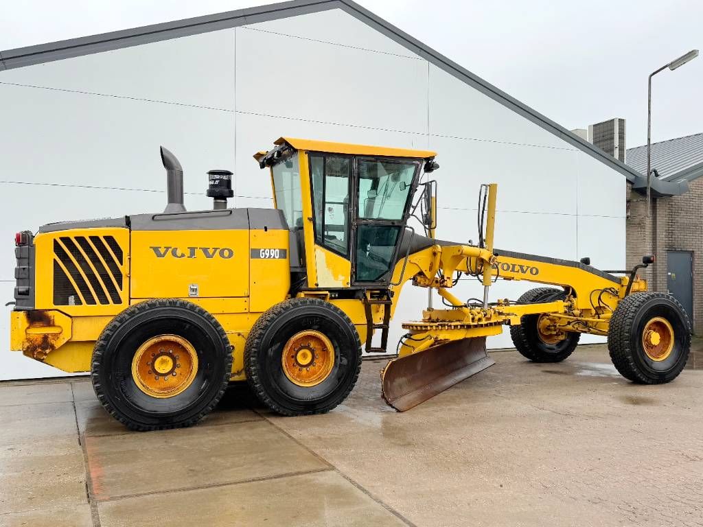 Volvo G990 - 4.85m Blade / Pushblock / Airco