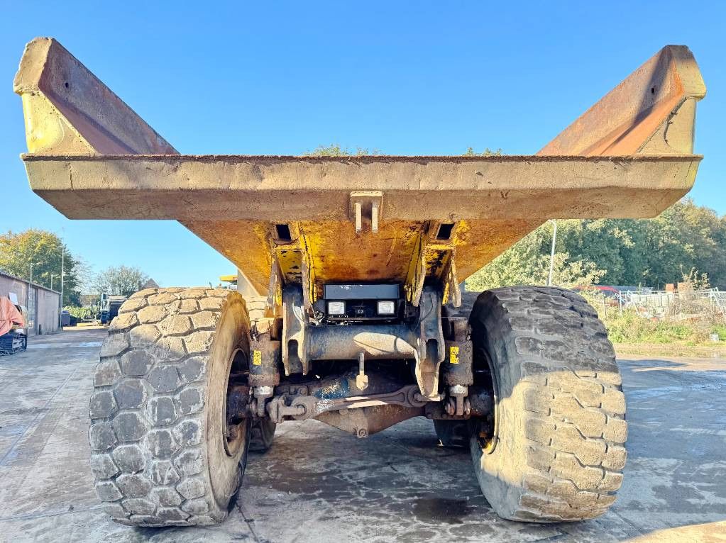 Komatsu HM400-2 - Dutch Machine / CE + EPA