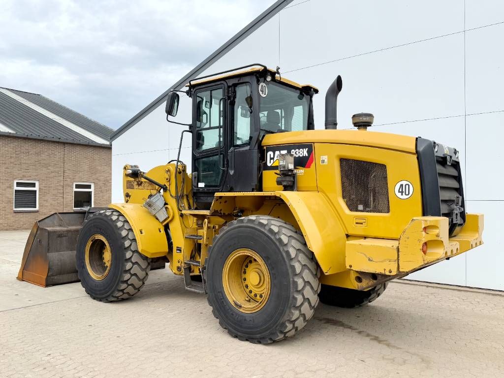 CAT 938K - German German / Backup Camera