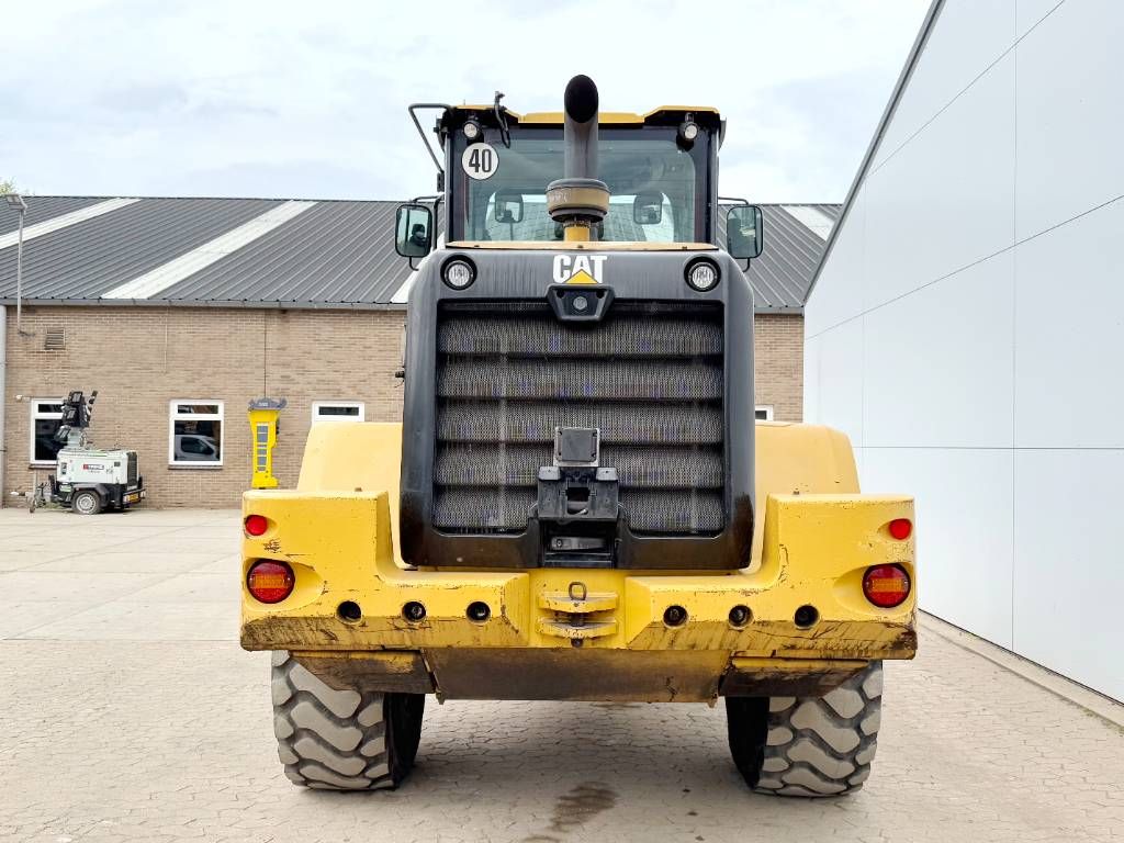 CAT 938K - German German / Backup Camera