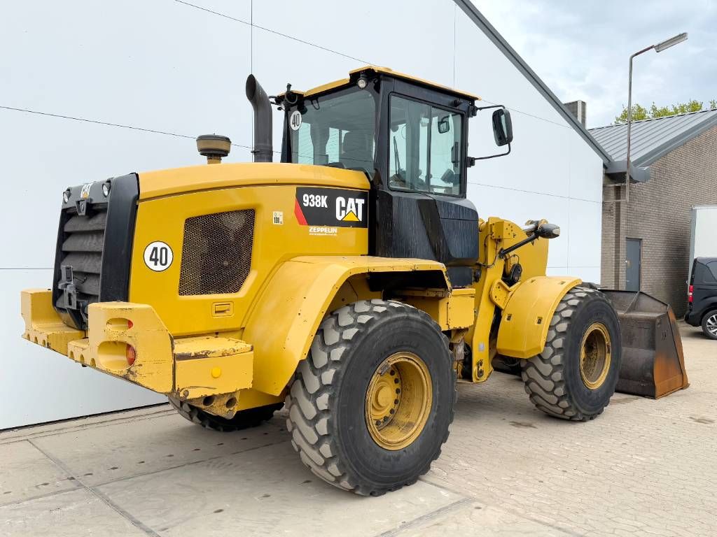 CAT 938K - German German / Backup Camera