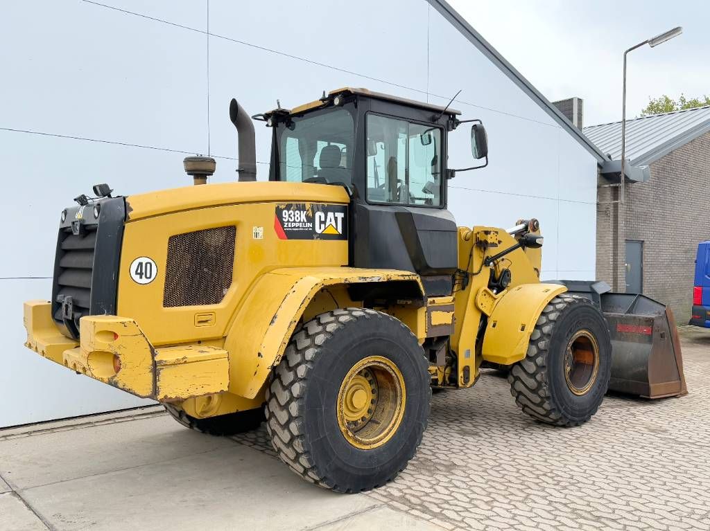 CAT 938K - German German / Backup Camera