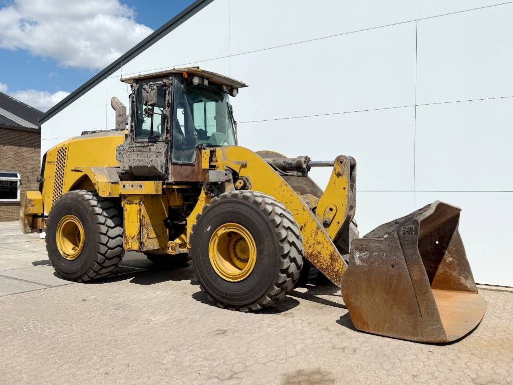CAT 950K - German Machine / New Michelin Tyres!
