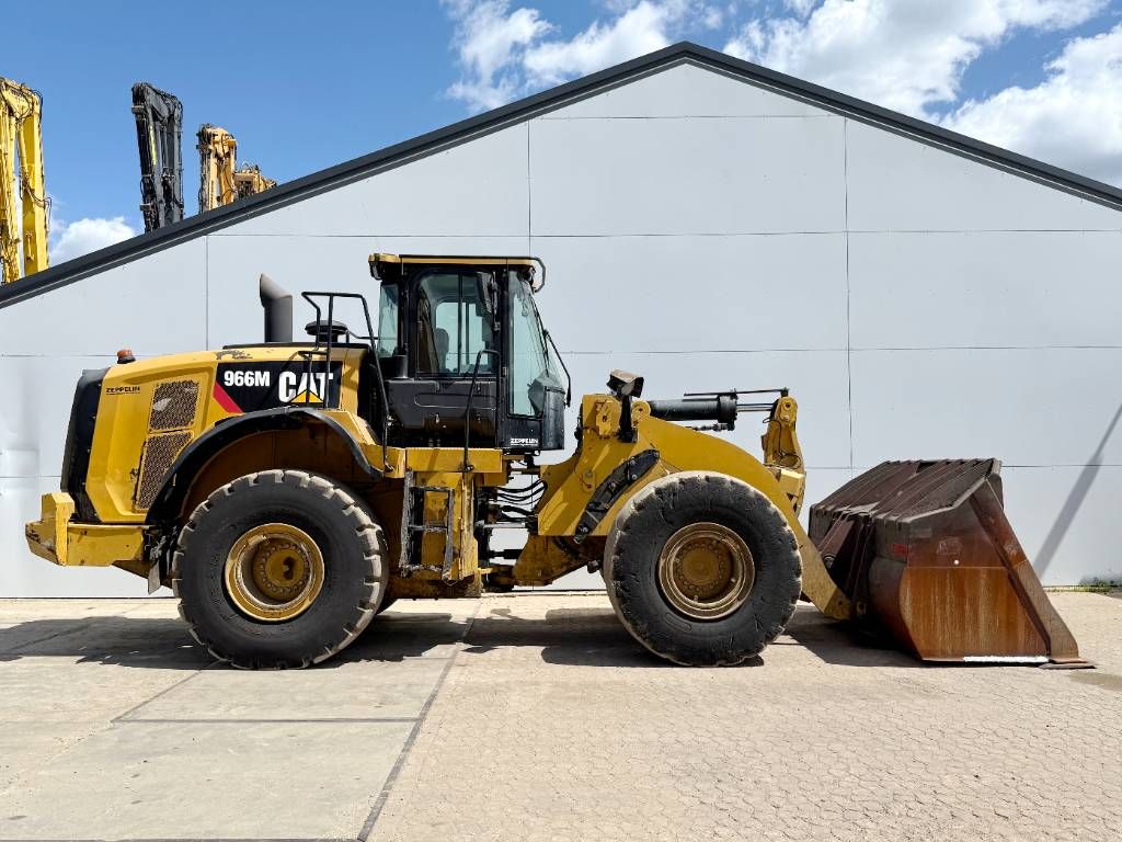 CAT 966M - German Machine / 3rd Function